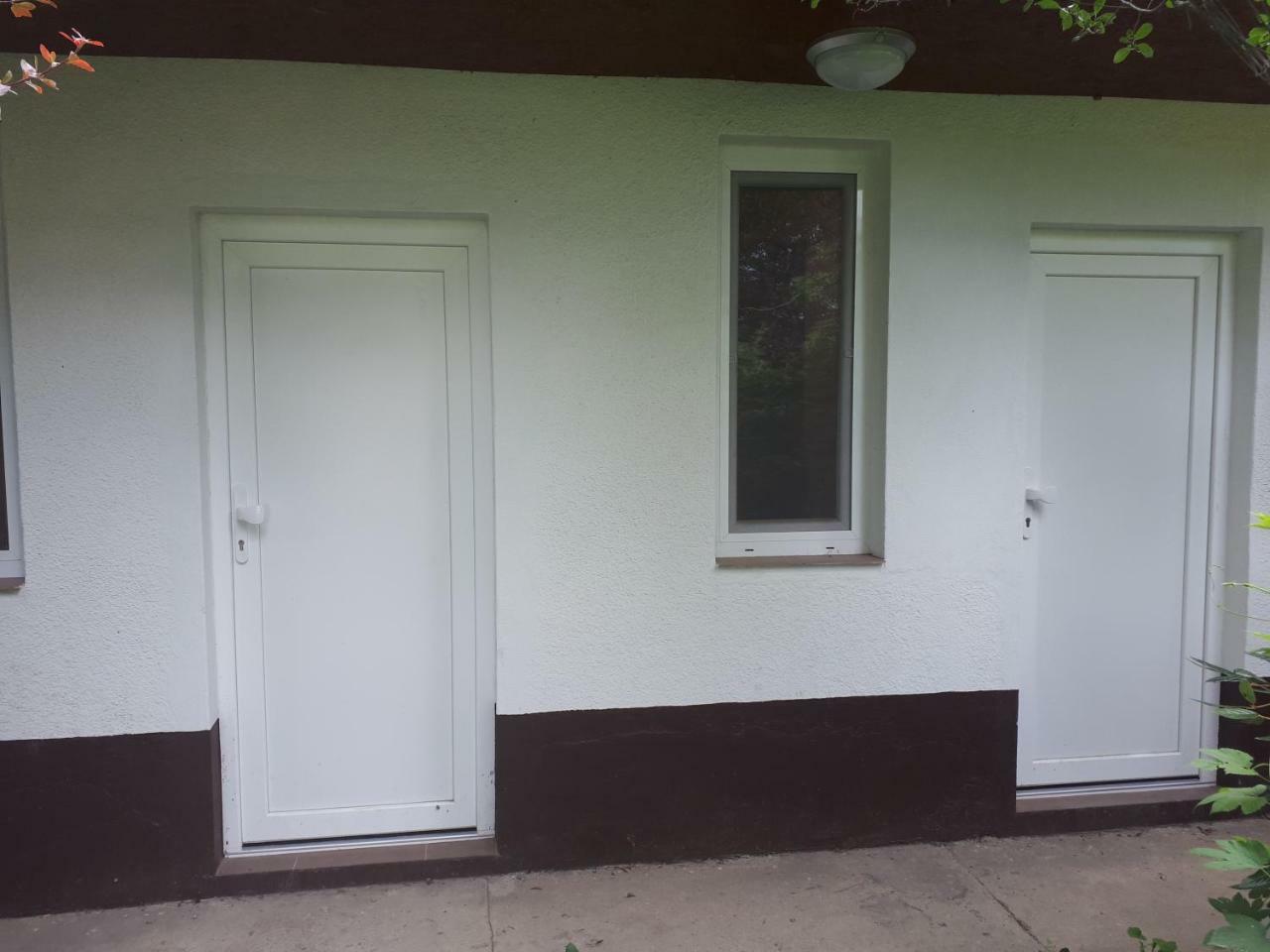Apartman - Sukromie V Meste Bratislava Buitenkant foto