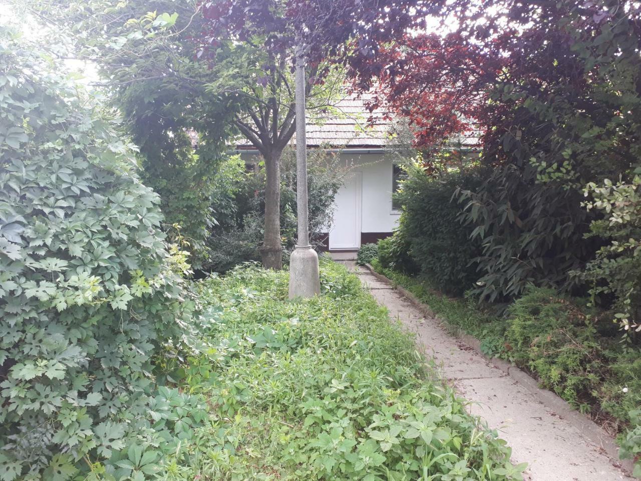 Apartman - Sukromie V Meste Bratislava Buitenkant foto